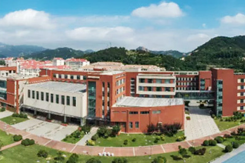 学校全景